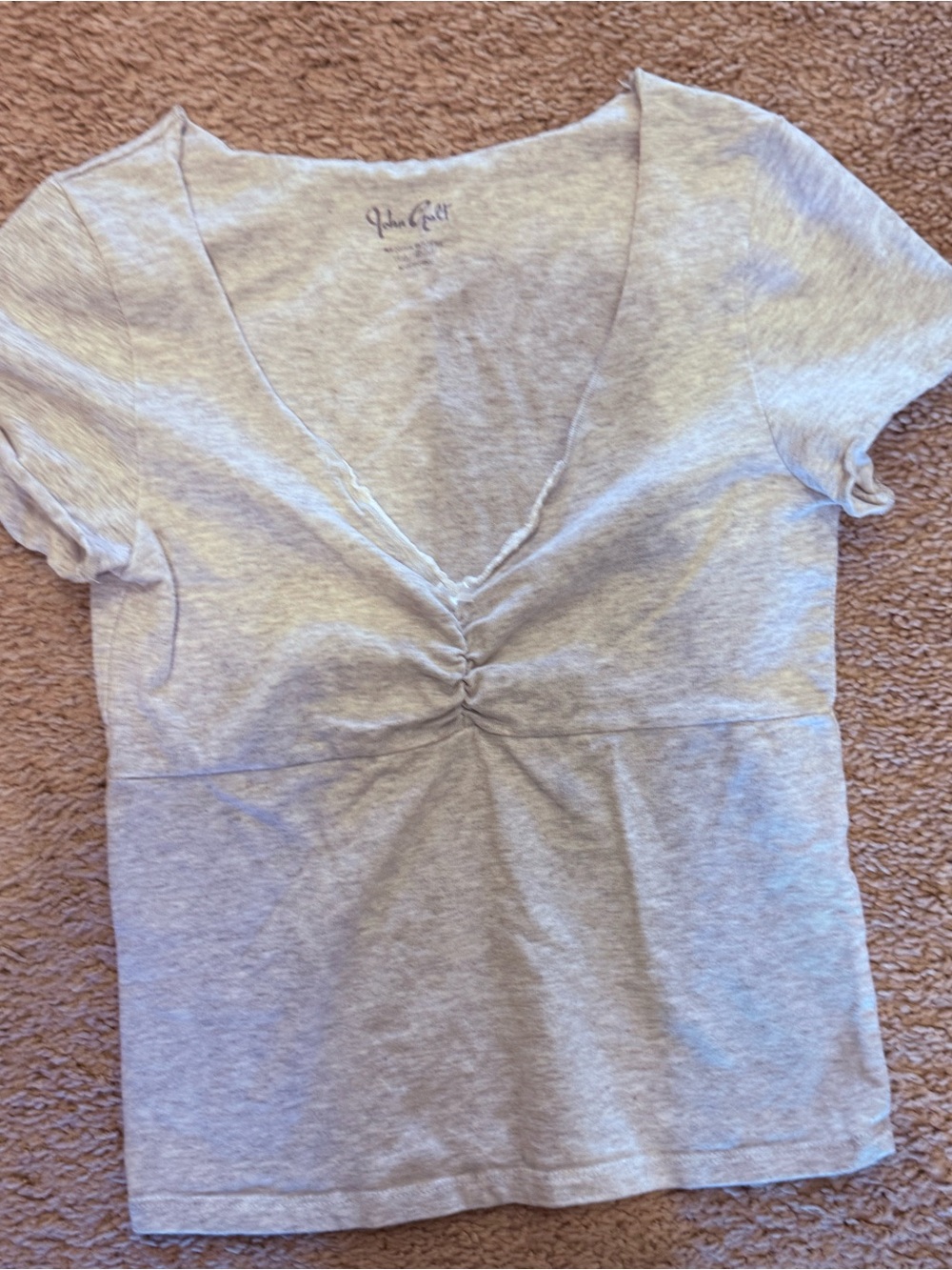 Brandy Melville Light Gray Ruched V-Neck Short Sleeve Tee